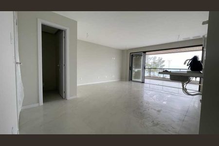 Apartamento à venda com 100m², 2 quartos e 2 vagas