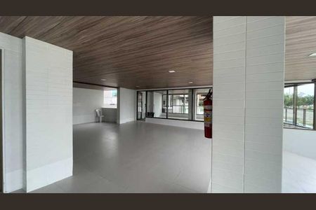 Apartamento à venda com 100m², 2 quartos e 2 vagas