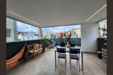 Apartamento à venda com 155m², 3 quartos e 2 vagas