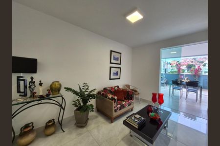 Apartamento à venda com 155m², 3 quartos e 2 vagas