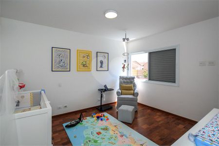 Casa à venda com 4 quartos, 400m² em Granja Julieta, São Paulo