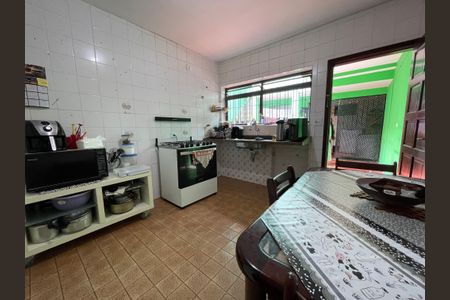 Casa à venda com 147m², 5 quartos e 2 vagasCozinha