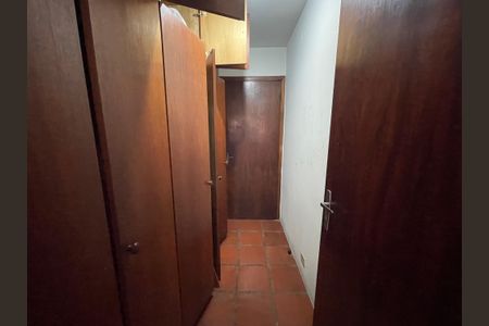 Casa à venda com 147m², 5 quartos e 2 vagasCloset do quarto 1