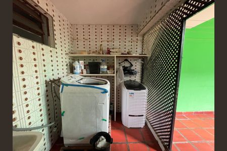 Casa à venda com 147m², 5 quartos e 2 vagasÁrea de Serviço