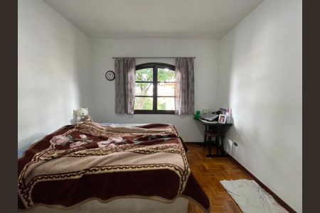 Casa à venda com 147m², 5 quartos e 2 vagasQuarto 3