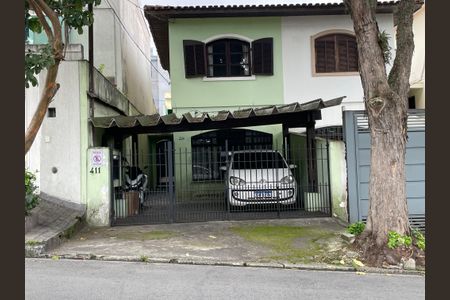 Casa à venda com 147m², 5 quartos e 2 vagasFachada