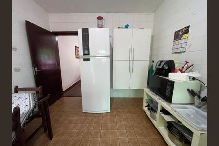 Casa à venda com 147m², 5 quartos e 2 vagasCozinha