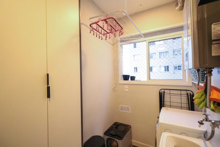 Apartamento para alugar com 45m², 2 quartos e 1 vagaÁrea de Serviço