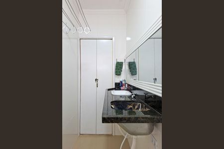 Apartamento para alugar com 36m², 0 quarto e sem vaga Apartamento para alugar com 36m², 0 quarto e sem vagaBanheiro