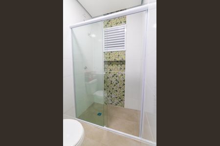 Banheiro de kitnet/studio para alugar com 1 quarto, 25m² em Vila Monte Alegre, São Paulo