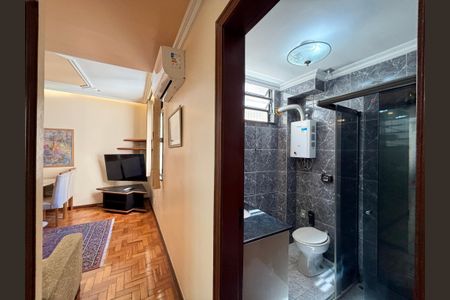 Apartamento para alugar com 70m², 2 quartos e sem vaga Apartamento para alugar com 70m², 2 quartos e sem vagaBanheiro social