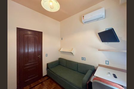 Apartamento para alugar com 70m², 2 quartos e sem vaga Apartamento para alugar com 70m², 2 quartos e sem vagaQuarto