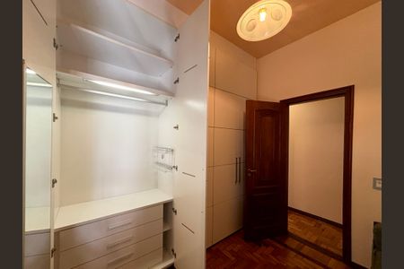 Apartamento para alugar com 70m², 2 quartos e sem vaga Apartamento para alugar com 70m², 2 quartos e sem vagaQuarto