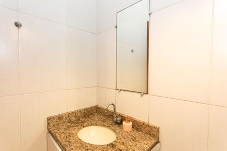 Casa de condomínio para alugar com 55m², 2 quartos e 1 vagaBanheiro da Suíte 1