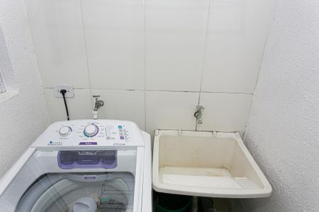 Casa de condomínio para alugar com 55m², 2 quartos e 1 vagaÁrea de Serviço