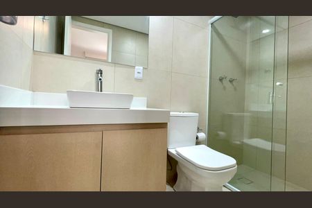 Apartamento para alugar com 60m², 2 quartos e 1 vaga Apartamento para alugar com 60m², 2 quartos e 1 vagaBanheiro da Suíte