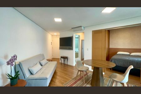 Sala de apartamento para alugar com 2 quartos, 60m² em Vila Mariana, São Paulo
