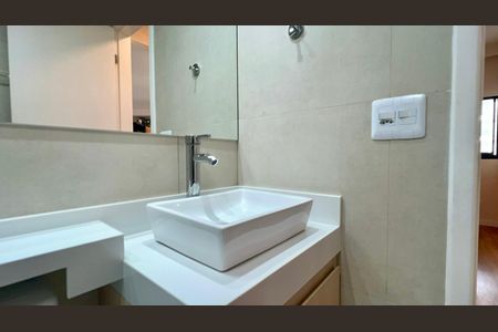 Apartamento para alugar com 60m², 2 quartos e 1 vaga Apartamento para alugar com 60m², 2 quartos e 1 vagaBanheiro