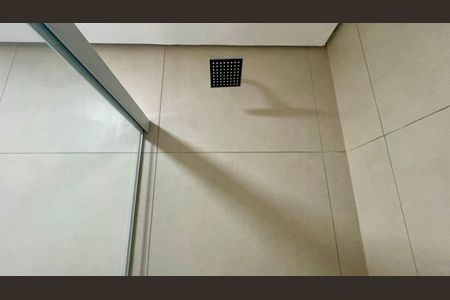 Apartamento para alugar com 60m², 2 quartos e 1 vaga Apartamento para alugar com 60m², 2 quartos e 1 vagaBanheiro da Suíte