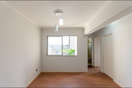 Sala de apartamento para alugar com 2 quartos, 55m² em Vila Jaraguá, São Paulo