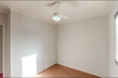 Quarto 1 de apartamento para alugar com 2 quartos, 55m² em Vila Jaraguá, São Paulo