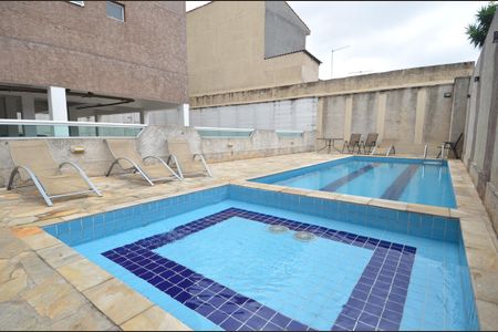 Apartamento à venda com 57m², 2 quartos e 1 vagaÁrea comum - Piscina