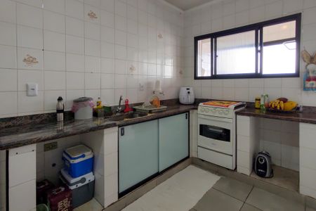 Apartamento para alugar com 94m², 2 quartos e 1 vaga