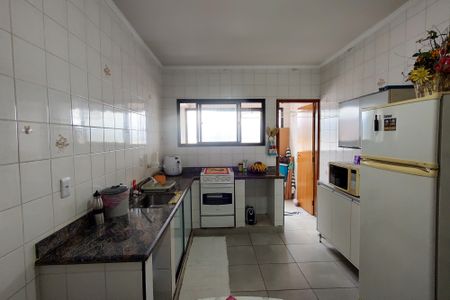Apartamento para alugar com 94m², 2 quartos e 1 vaga