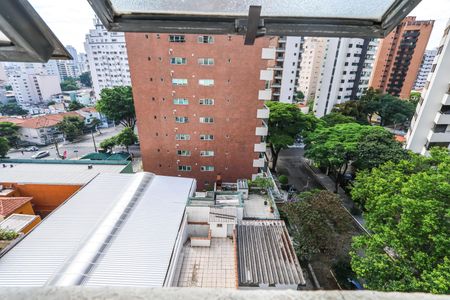 Apartamento à venda com 105m², 3 quartos e 2 vagas Apartamento à venda com 105m², 3 quartos e 2 vagasÁrea de Serviço