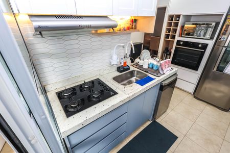 Apartamento à venda com 105m², 3 quartos e 2 vagas Apartamento à venda com 105m², 3 quartos e 2 vagasCozinha