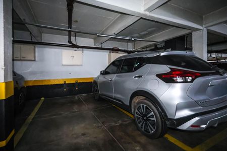 Apartamento à venda com 105m², 3 quartos e 2 vagas Apartamento à venda com 105m², 3 quartos e 2 vagasGaragem