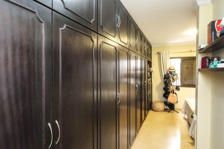 Apartamento à venda com 105m², 3 quartos e 2 vagas Apartamento à venda com 105m², 3 quartos e 2 vagasQuarto 1 - Suíte