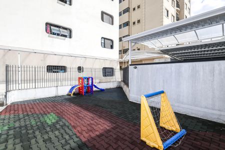 Apartamento à venda com 105m², 3 quartos e 2 vagas Apartamento à venda com 105m², 3 quartos e 2 vagasPlayground