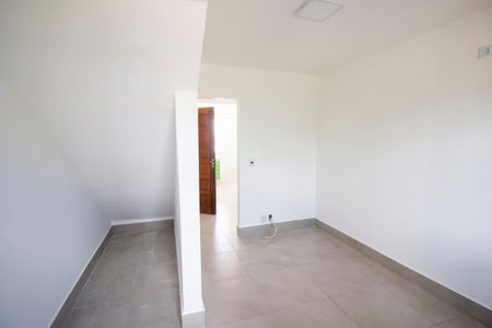 Apartamento para alugar com 2 quartos, 63m² em Qnh, Brasília