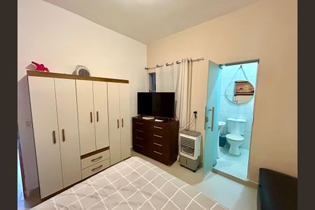 Casa para alugar com 60m², 1 quarto e 1 vagaQuarto 