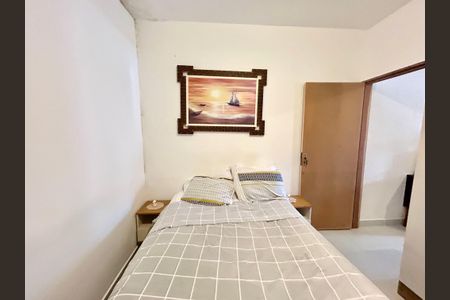 Casa para alugar com 60m², 1 quarto e 1 vagaQuarto 