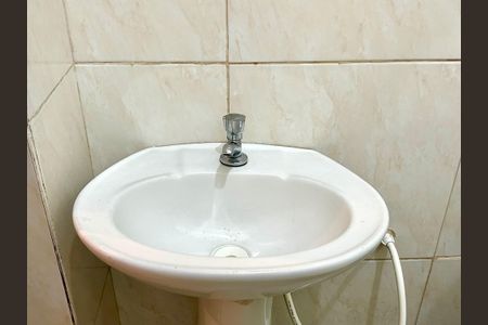 Casa para alugar com 60m², 1 quarto e 1 vagaBanheiro 