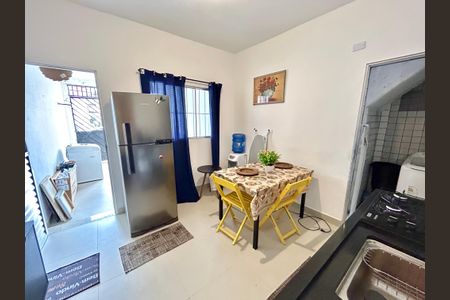 Casa para alugar com 60m², 1 quarto e 1 vagaCozinha