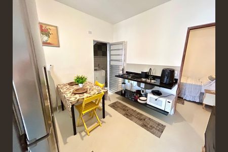 Casa para alugar com 60m², 1 quarto e 1 vagaCozinha 