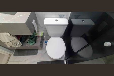 Apartamento para alugar com 35m², 2 quartos e 1 vaga Apartamento para alugar com 35m², 2 quartos e 1 vagaBanheiro