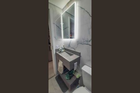 Apartamento para alugar com 35m², 2 quartos e 1 vaga Apartamento para alugar com 35m², 2 quartos e 1 vagaBanheiro