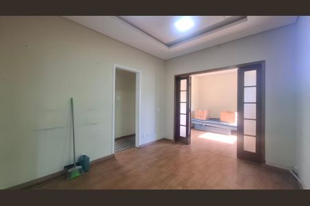 Sala de casa para alugar com 2 quartos, 140m² em Parque das Nações, Santo André