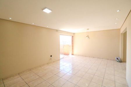 Sala de casa para alugar com 3 quartos, 120m² em Inamar, Diadema
