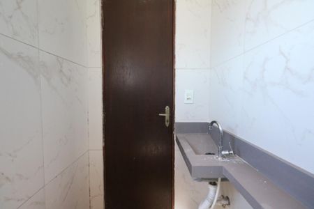 Lavabo de casa para alugar com 3 quartos, 120m² em Inamar, Diadema