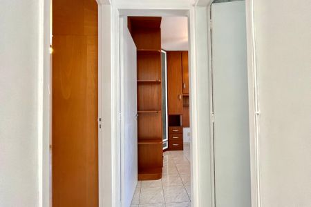 Apartamento à venda com 57m², 2 quartos e 1 vagaCorredor