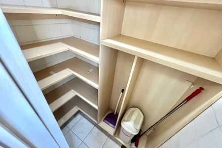 Apartamento à venda com 57m², 2 quartos e 1 vagaQuarto de Serviço