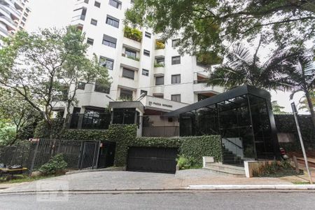Apartamento para alugar com 877m², 5 quartos e 8 vagas Apartamento para alugar com 877m², 5 quartos e 8 vagasFachada