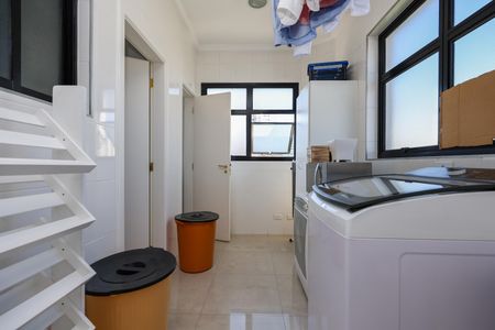 Apartamento para alugar com 877m², 5 quartos e 8 vagas Apartamento para alugar com 877m², 5 quartos e 8 vagasÁrea de Serviço