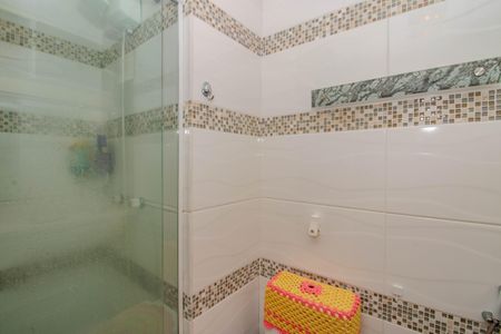 Apartamento à venda com 73m², 3 quartos e 1 vaga Apartamento à venda com 73m², 3 quartos e 1 vagaBanheiro da Suíte