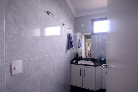 Apartamento à venda com 140m², 3 quartos e 4 vagasBanheiro Social 